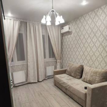 Сдается 1-комнатная квартира, 40 м²