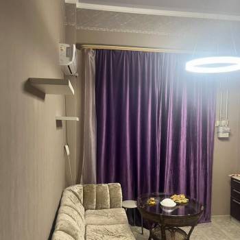 Продается 1-комнатная квартира, 38 м²