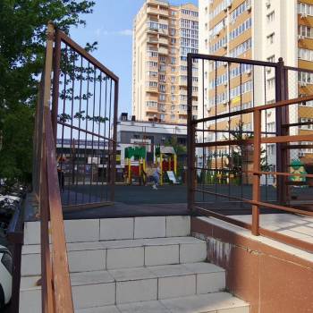 Продается 1-комнатная квартира, 29,9 м²