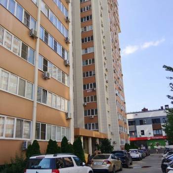 Продается 1-комнатная квартира, 29,9 м²