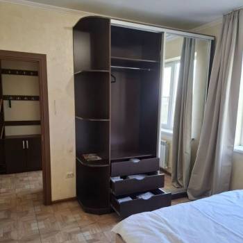 Сдается 1-комнатная квартира, 38 м²