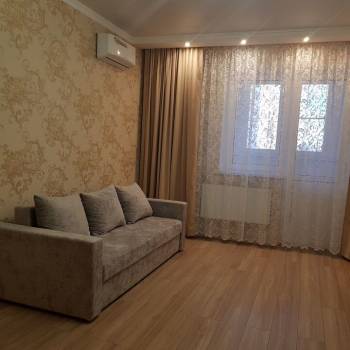 Продается 2-х комнатная квартира, 72,5 м²