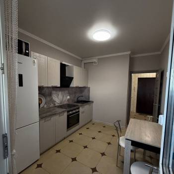 Сдается 1-комнатная квартира, 36 м²