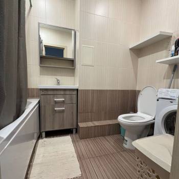 Сдается 1-комнатная квартира, 45,6 м²