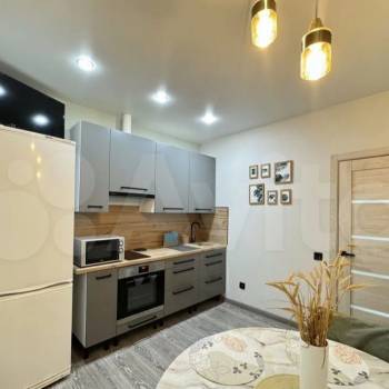 Сдается 1-комнатная квартира, 42 м²