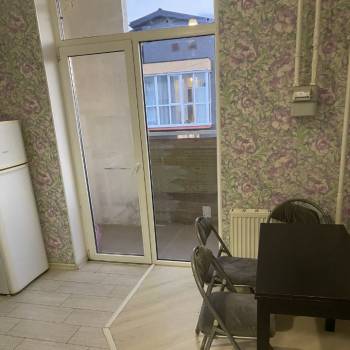 Продается 1-комнатная квартира, 35 м²