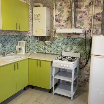 Продается 1-комнатная квартира, 35 м²