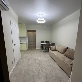 Продается 2-х комнатная квартира, 56 м²
