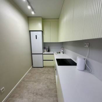 Продается 2-х комнатная квартира, 56 м²