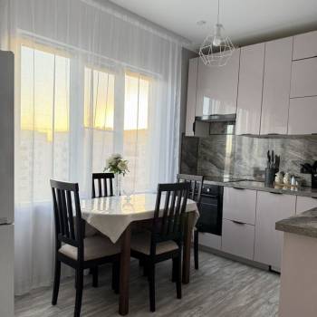 Сдается Многокомнатная квартира, 78 м²