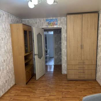 Сдается Многокомнатная квартира, 60 м²