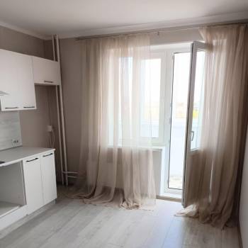 Продается 1-комнатная квартира, 35 м²