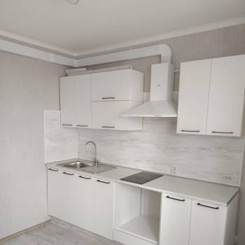 Продается 1-комнатная квартира, 35 м²
