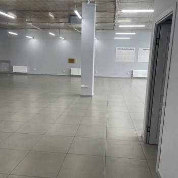 Сдается Нежилое помещение, 430 м²
