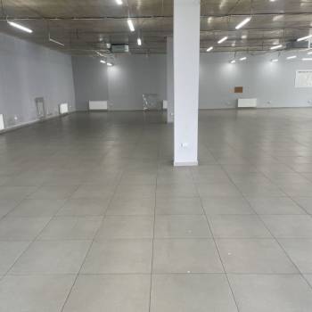 Сдается Нежилое помещение, 430 м²