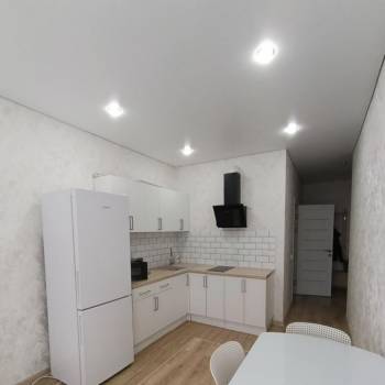 Сдается 1-комнатная квартира, 41 м²