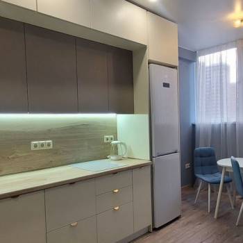 Сдается 1-комнатная квартира, 50 м²