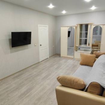Сдается 1-комнатная квартира, 40 м²
