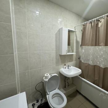 Сдается 1-комнатная квартира, 40,8 м²