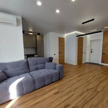 Сдается 2-х комнатная квартира, 64,8 м²