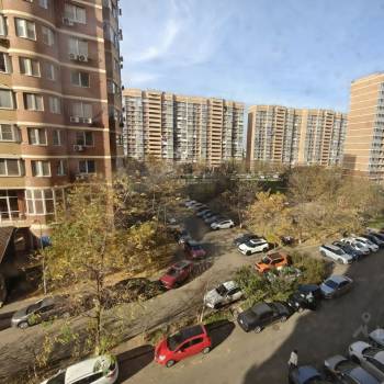 Сдается 1-комнатная квартира, 42 м²