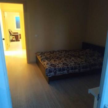 Продается 1-комнатная квартира, 42 м²