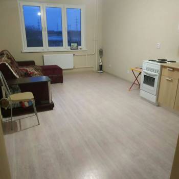 Продается 1-комнатная квартира, 42 м²
