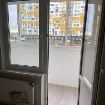 Продается 1-комнатная квартира, 42 м²