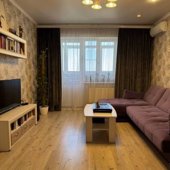 Продается 2-х комнатная квартира, 74,4 м²