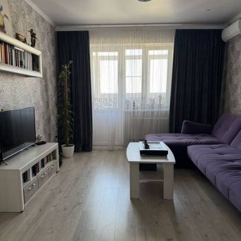 Продается 2-х комнатная квартира, 74,4 м²