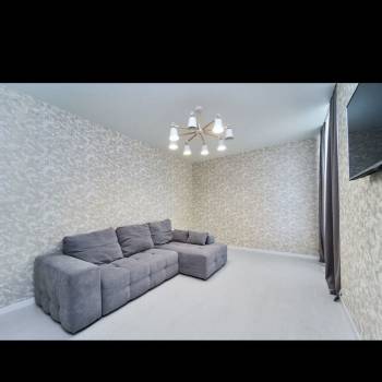 Продается 2-х комнатная квартира, 64,8 м²