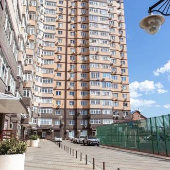 Сдается 2-х комнатная квартира, 80 м²