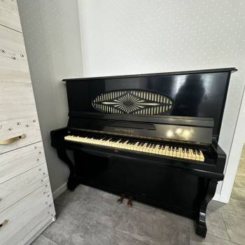 Продается Многокомнатная квартира, 140 м²