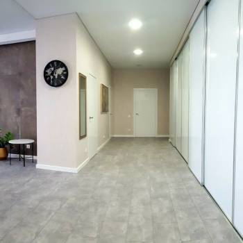 Продается Многокомнатная квартира, 140 м²