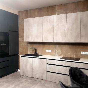 Продается Многокомнатная квартира, 140 м²