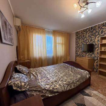 Сдается 1-комнатная квартира, 45 м²