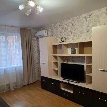 Сдается 2-х комнатная квартира, 64 м²