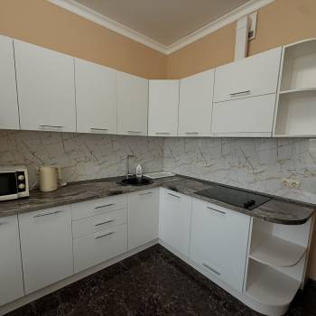 Сдается 1-комнатная квартира, 45 м²