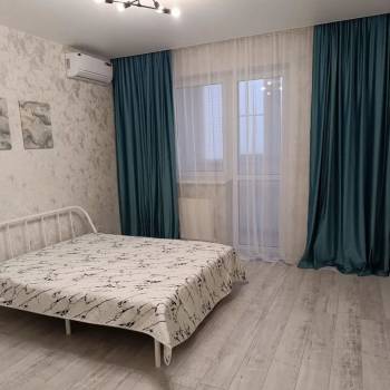 Сдается 1-комнатная квартира, 38 м²
