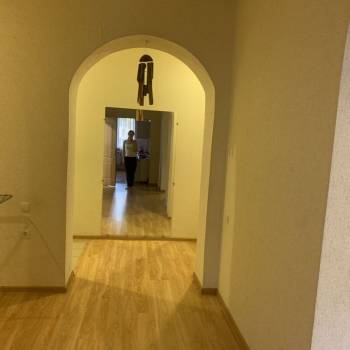 Сдается Многокомнатная квартира, 100 м²