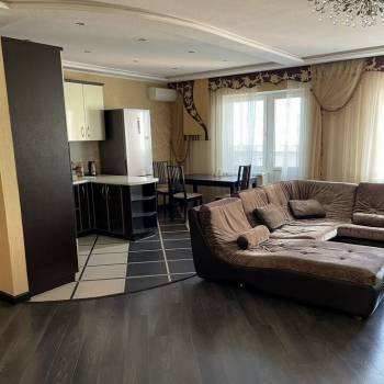 Сдается 2-х комнатная квартира, 65 м²