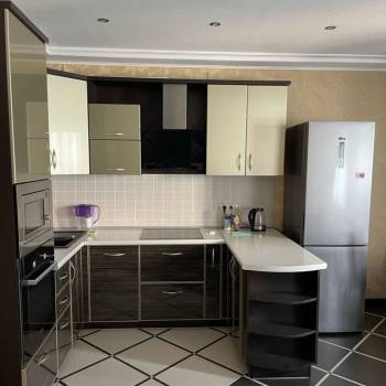Сдается 2-х комнатная квартира, 65 м²