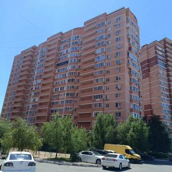 Сдается 2-х комнатная квартира, 76,3 м²