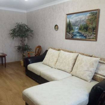 Сдается 2-х комнатная квартира, 60 м²