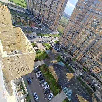 Сдается 1-комнатная квартира, 42 м²