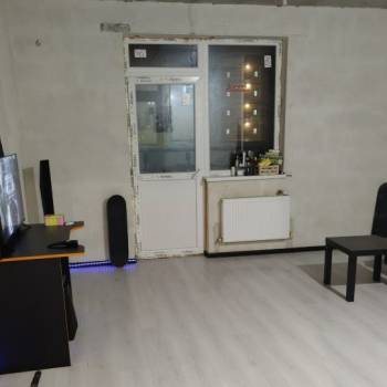 Продается 1-комнатная квартира, 30 м²