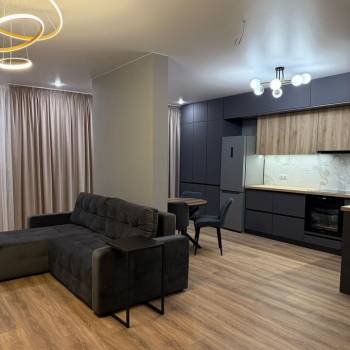 Сдается 2-х комнатная квартира, 67,6 м²