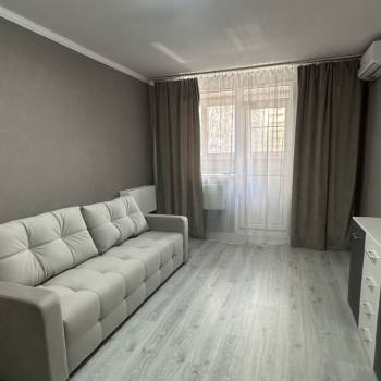Продается 1-комнатная квартира, 35,6 м²