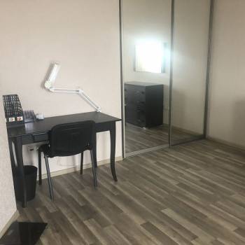 Сдается 2-х комнатная квартира, 79,4 м²