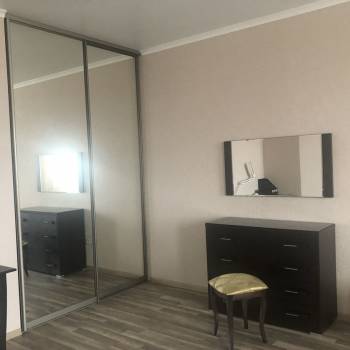 Сдается 2-х комнатная квартира, 79,4 м²